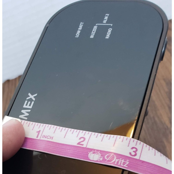 TIMEX AM/FM Dual Alarm Clock Radio T231Y Plays Music From Your Smart Phone - Picture 13 of 13